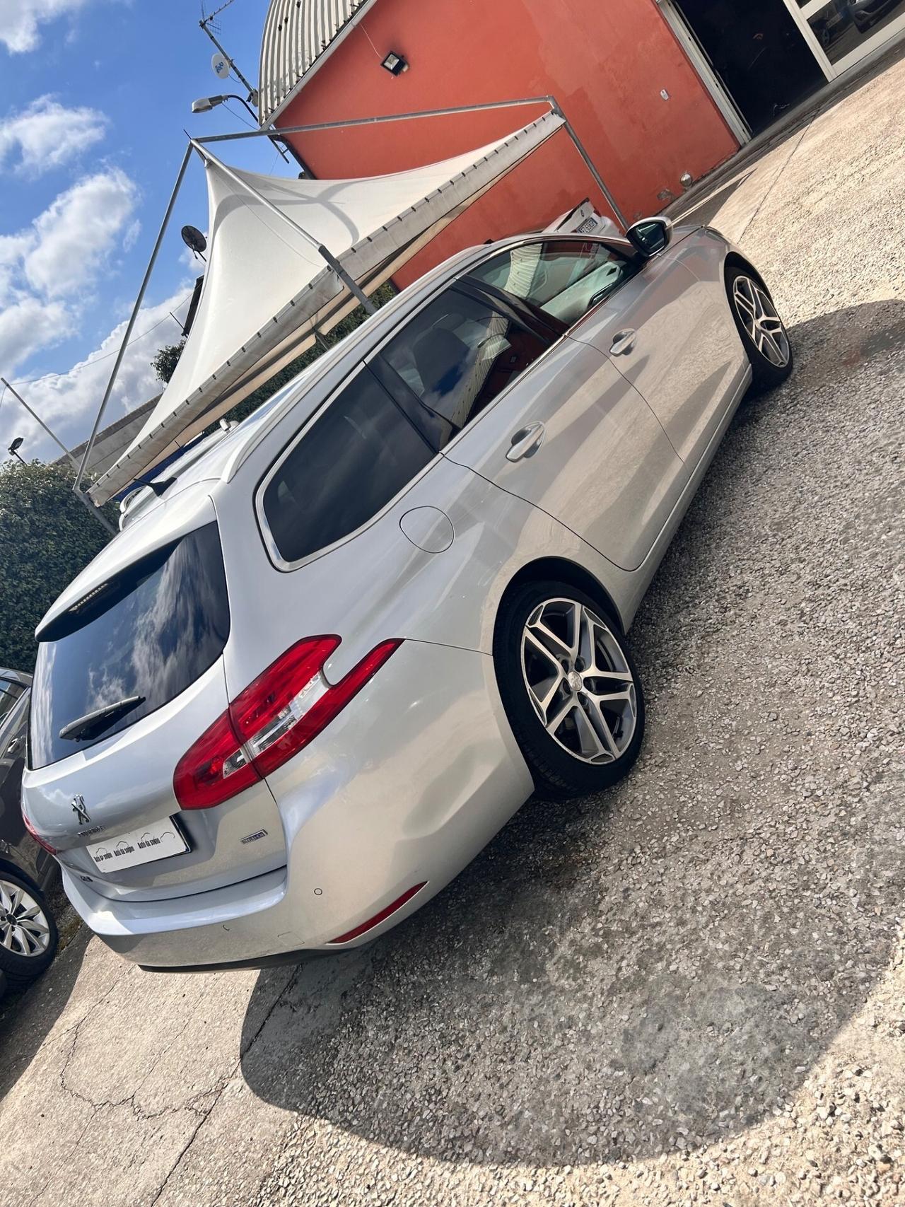 Peugeot 308 BlueHDi 120 S&S EAT6 SW GT Line