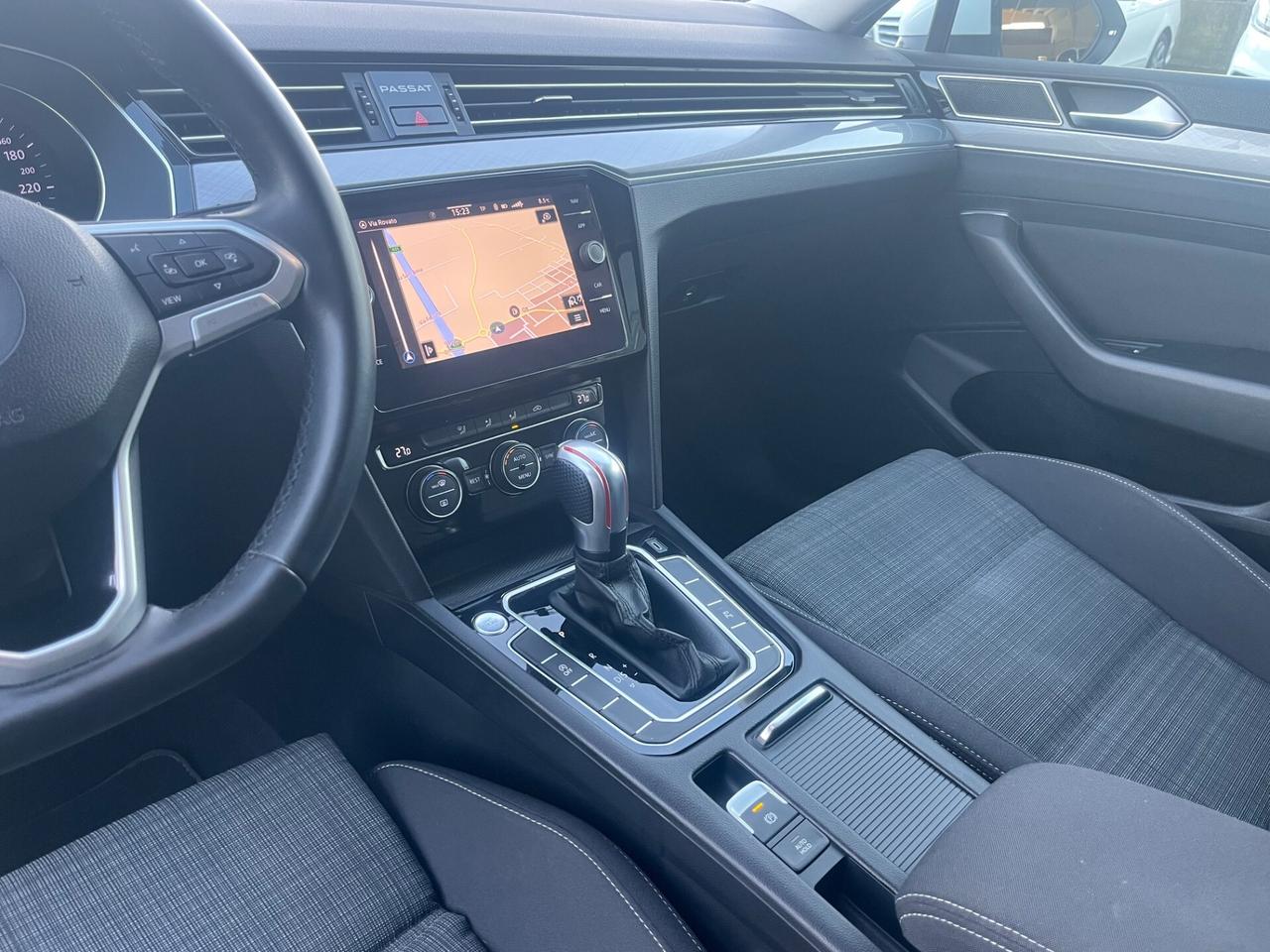 Volkswagen Passat Variant 1.6 TDI DSG Euro 6D-Temp