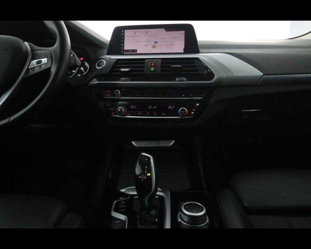 BMW X3 xDrive30e Business Advantage