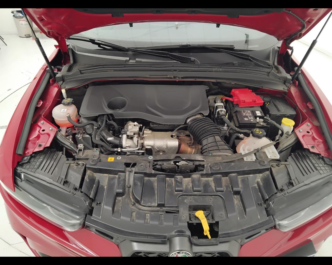 ALFA ROMEO Tonale - Tonale 1.5 hybrid Veloce 160cv tct7