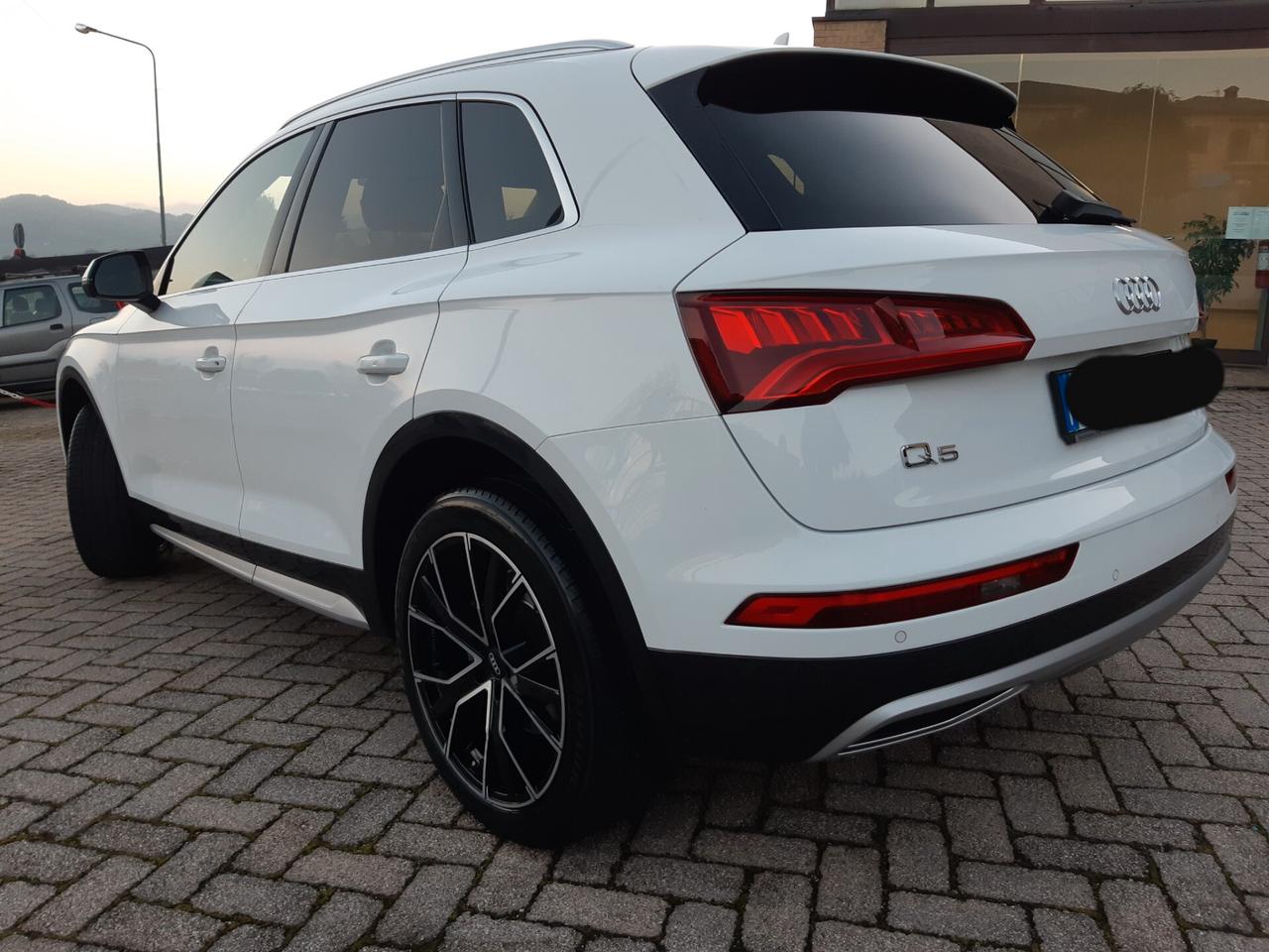 Audi Q5 2.0 TDI 190 CV quattro S tronic Design CON 20"