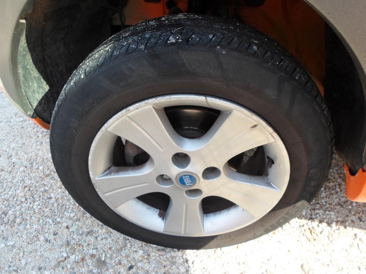 Fiat Panda 1.3 MJT 16V 4x4 Monster