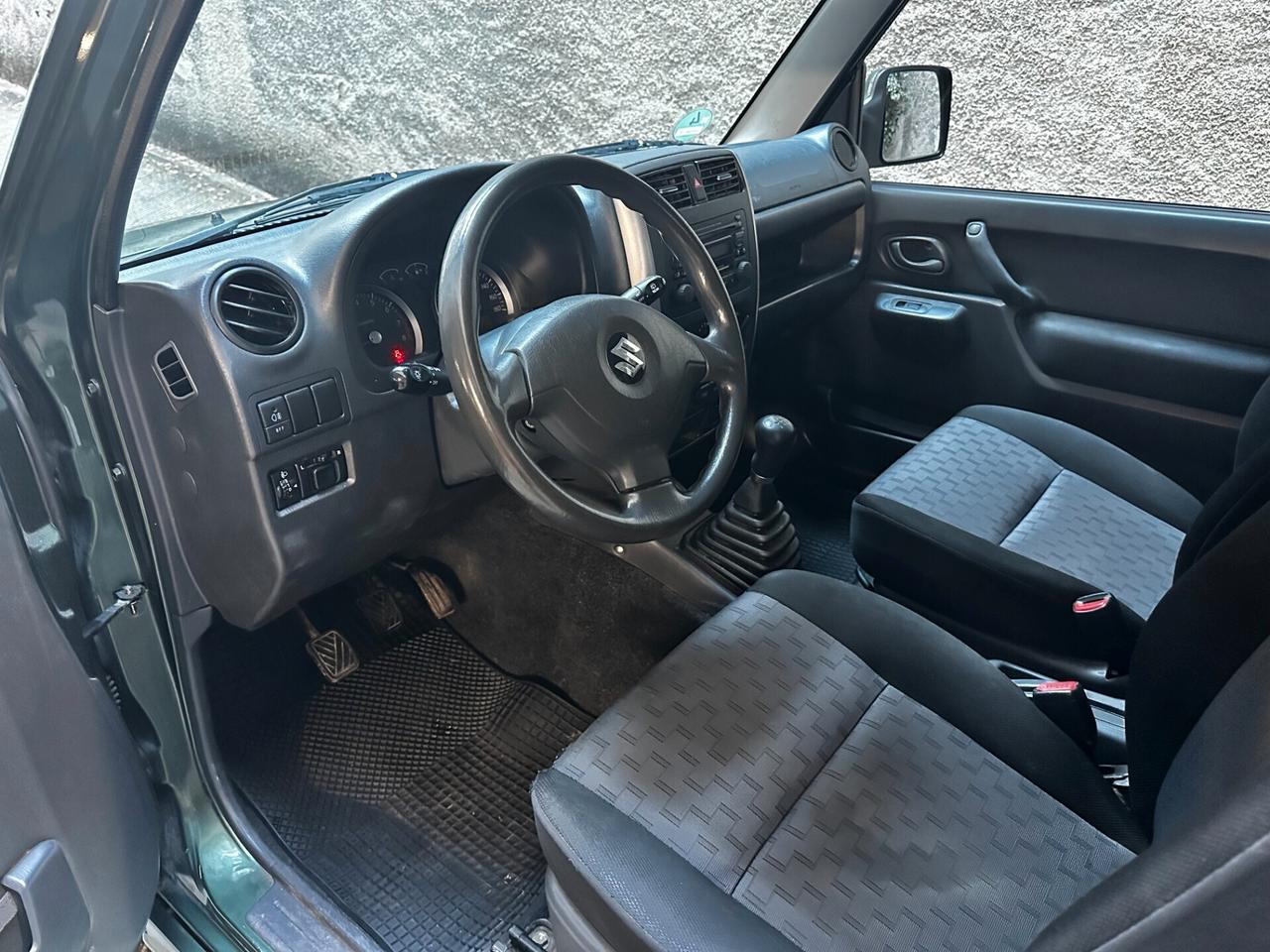 Suzuki Jimny 1.3i 16V cat 4WD Special neopatentati