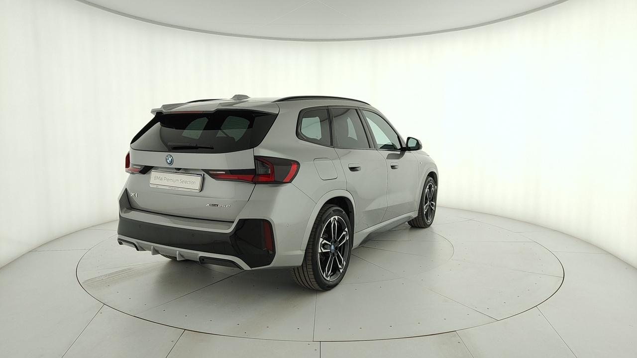 BMW X1 U11 - X1 xdrive 25e MSport Pro auto