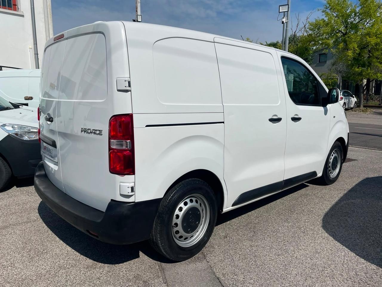 Toyota Proace 1.6 4D DISTRIBUZIONE E TAGLIANDO NUOVI