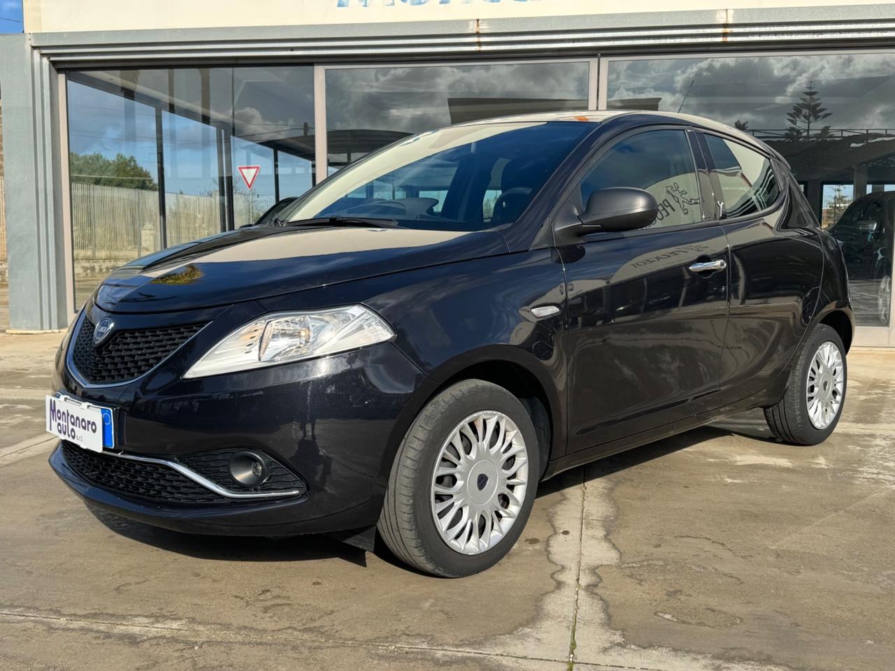 Lancia Ypsilon 1.2 BENZINA