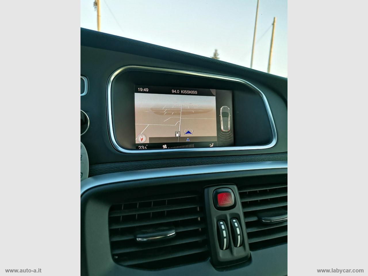 VOLVO V40 D2 Kinetic