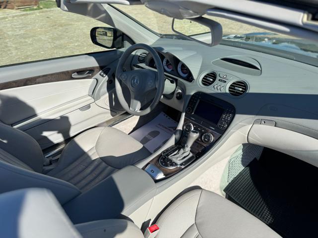 MERCEDES-BENZ SL 500 V8 Sport (Tetto panorama-19" AMG-Full Opt.)