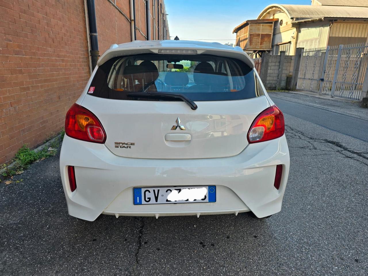 Mitsubishi Space Star Space Star 1.2 Invite GARANZIA CASA MADRE!