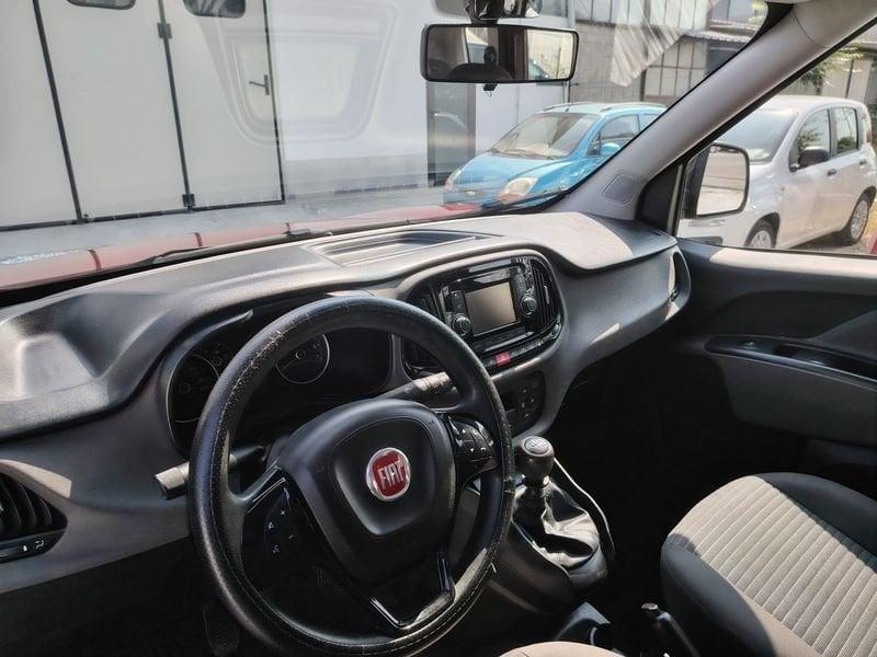 FIAT Doblò 1.4 T-Jet 16V Natural Power Lounge
