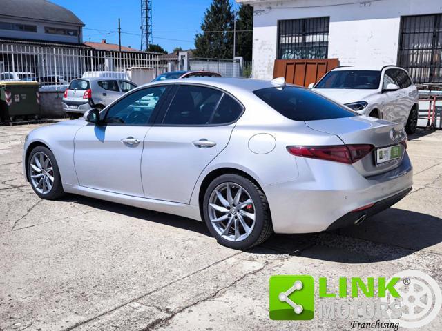 ALFA ROMEO Giulia 2.2 Turbodiesel 160 CV AT8 Sprint