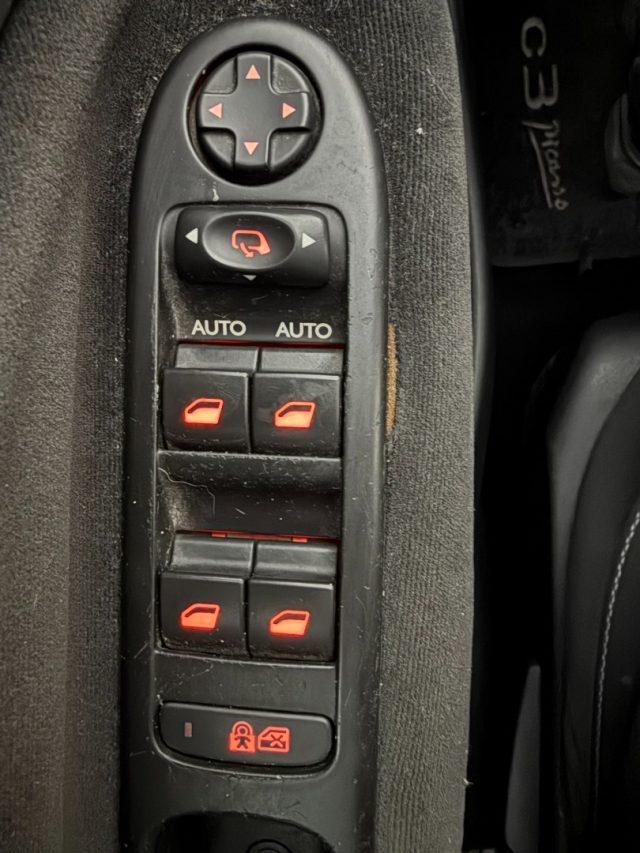 CITROEN C3 Picasso BlueHDi 100 Exclusive Cinema