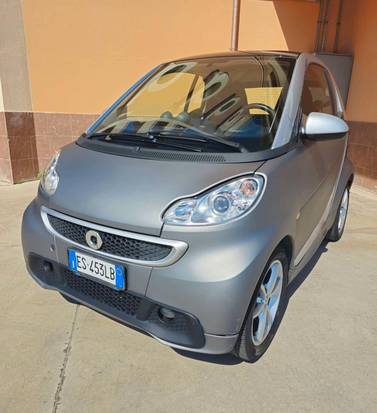 Smart ForTwo 1000 52 kW MHD coupé passion