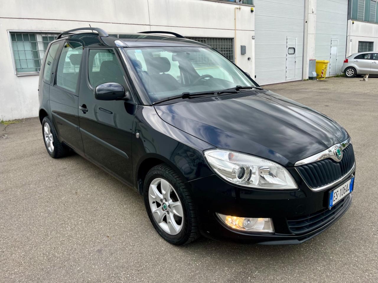 Skoda Roomster 1.2benz 2013 155.000km perfetta per neopatentati
