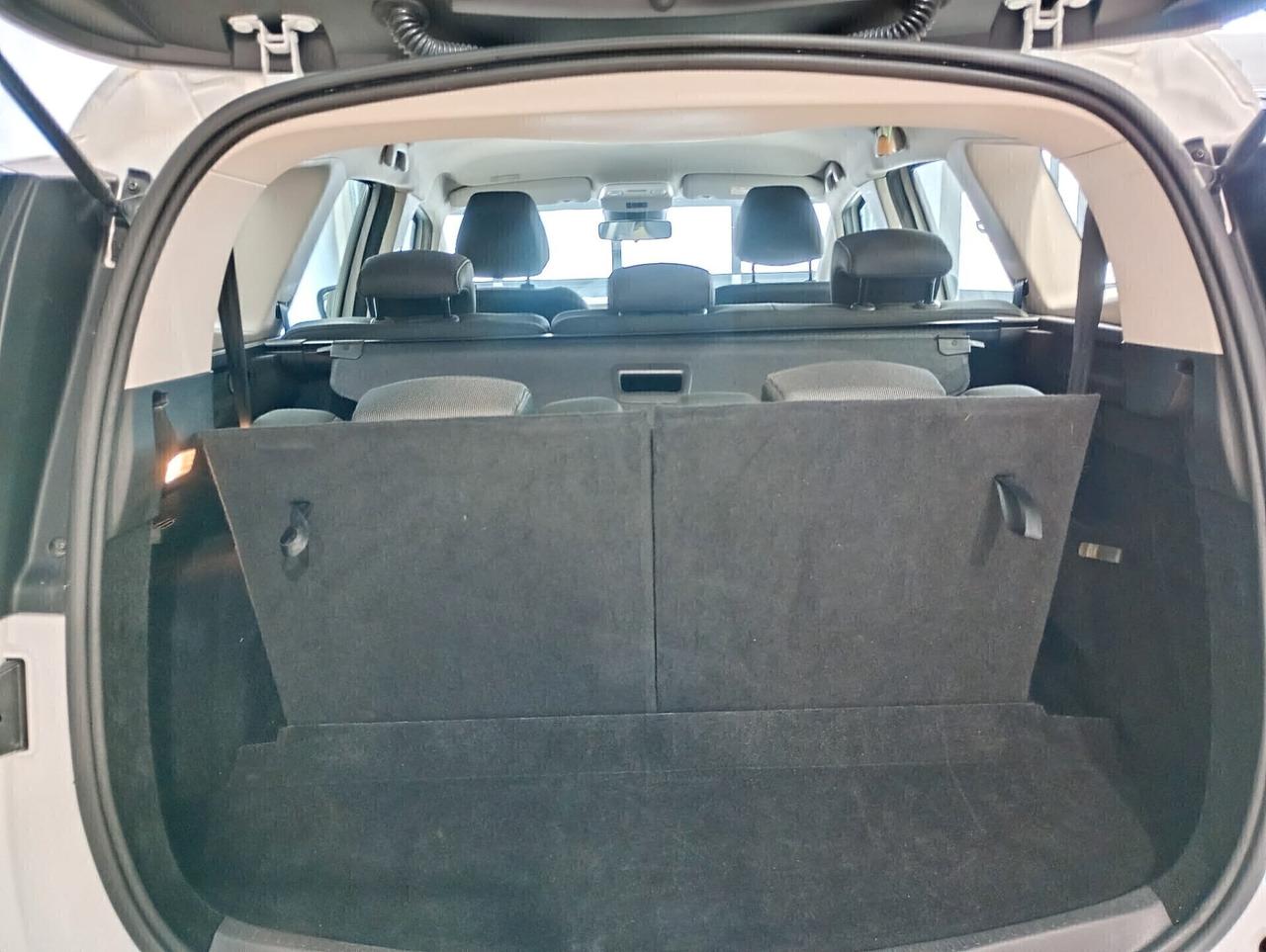 Renault Grand Scenic 7 POSTI