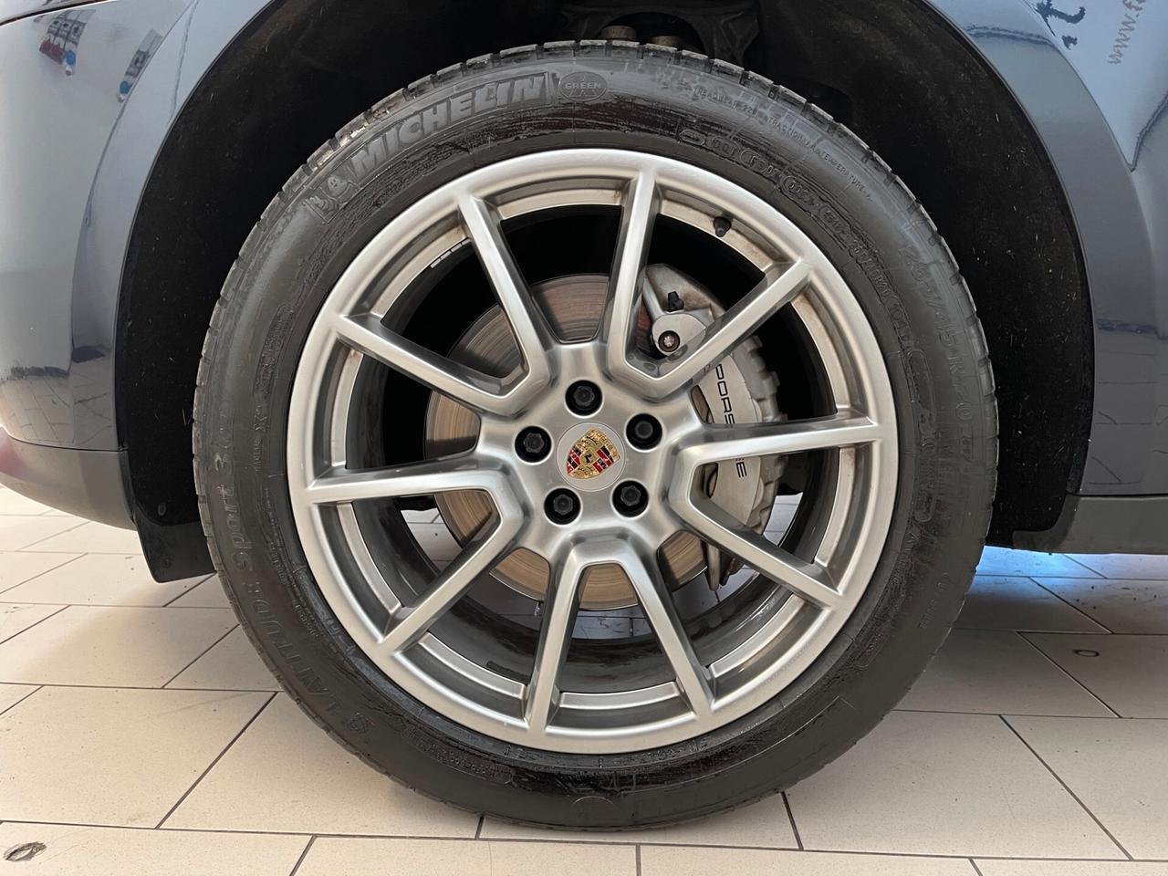 Porsche Macan S 3.0d 250cv pdk c.auto-LEGGI SOTTO