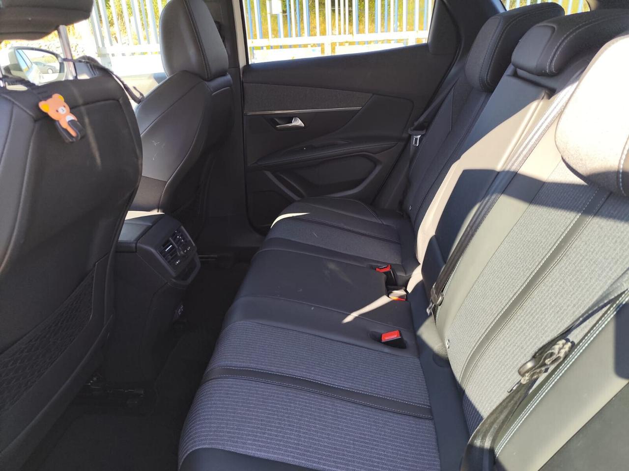 Peugeot 3008 BlueHDi 130 S&S EAT8 Allure Pack