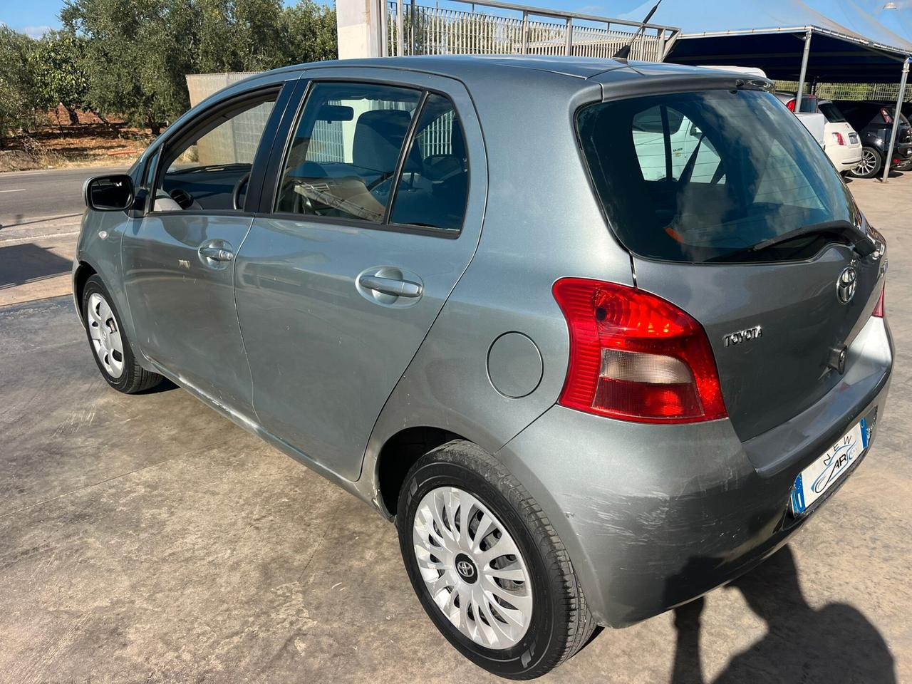 Toyota Yaris 1.0 5 porte Sol