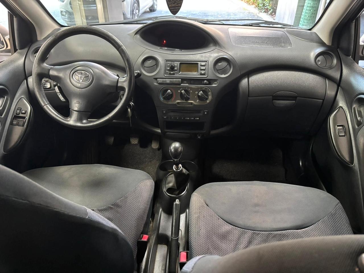 Toyota Yaris 1.0i 16V cat 5 porte Expo