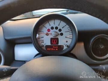 Mini 1.6 16V One (72kW)