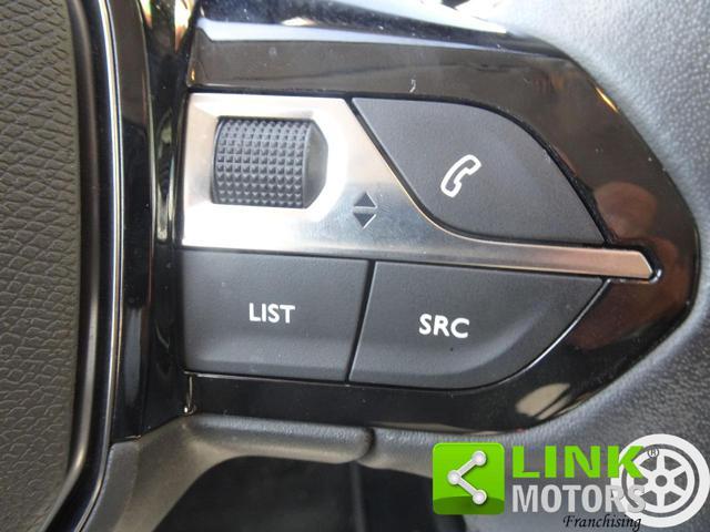 PEUGEOT 208 PureTech 100 Stop&Start Allure Pack