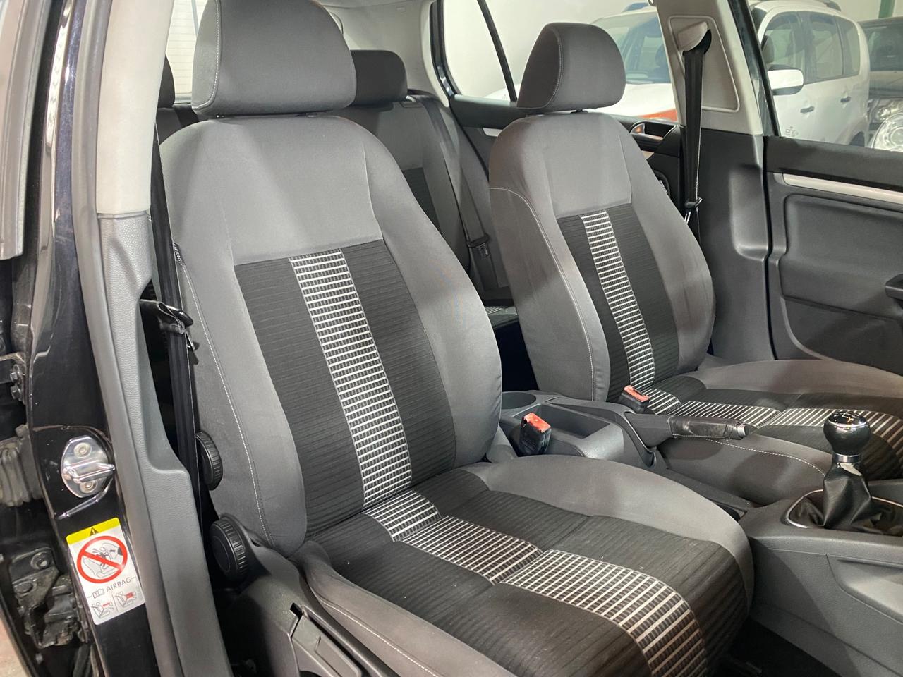 Volkswagen Golf 1.6 5p. Comfortline