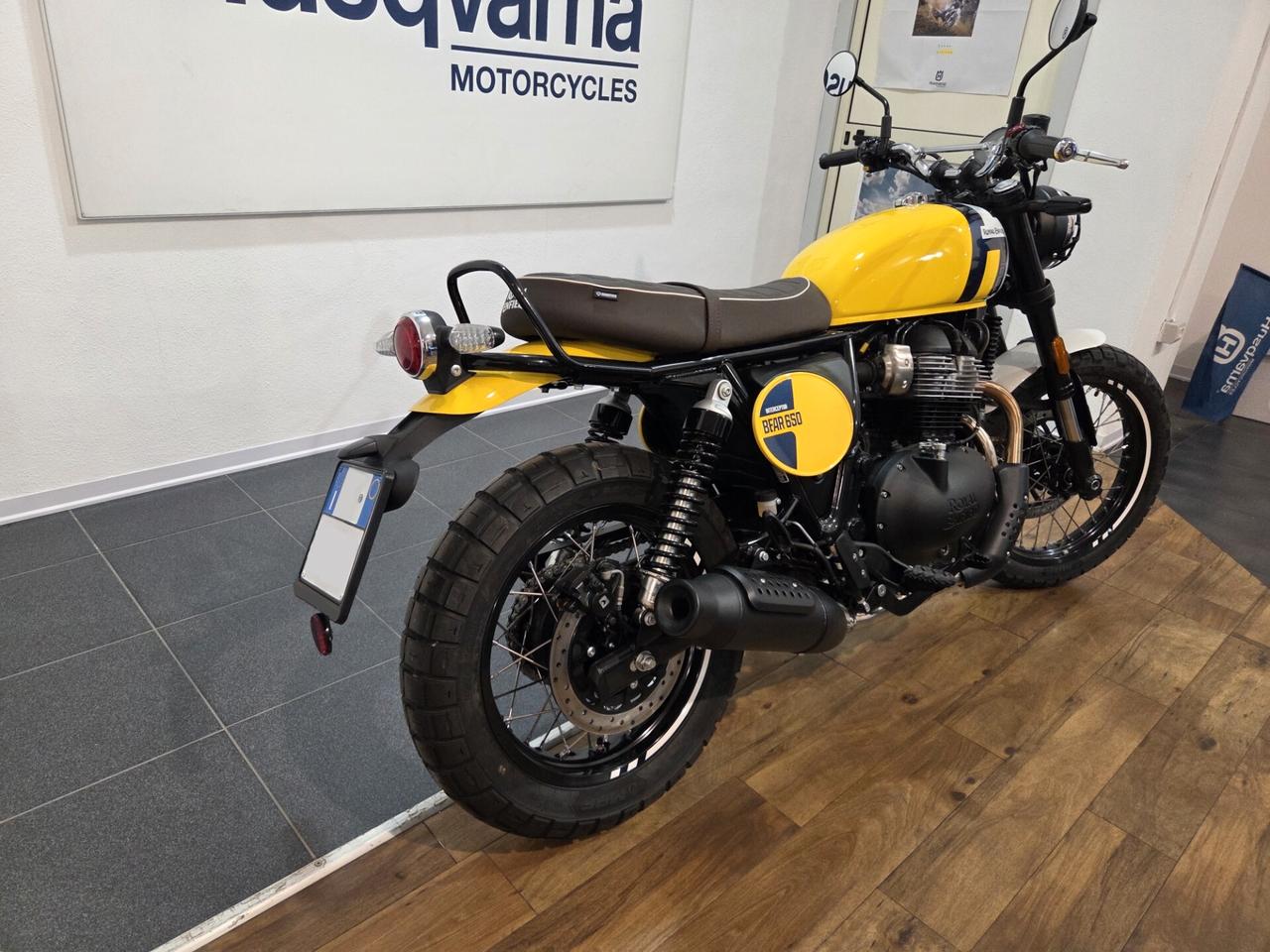 Royal Enfield Interceptor Bear 650