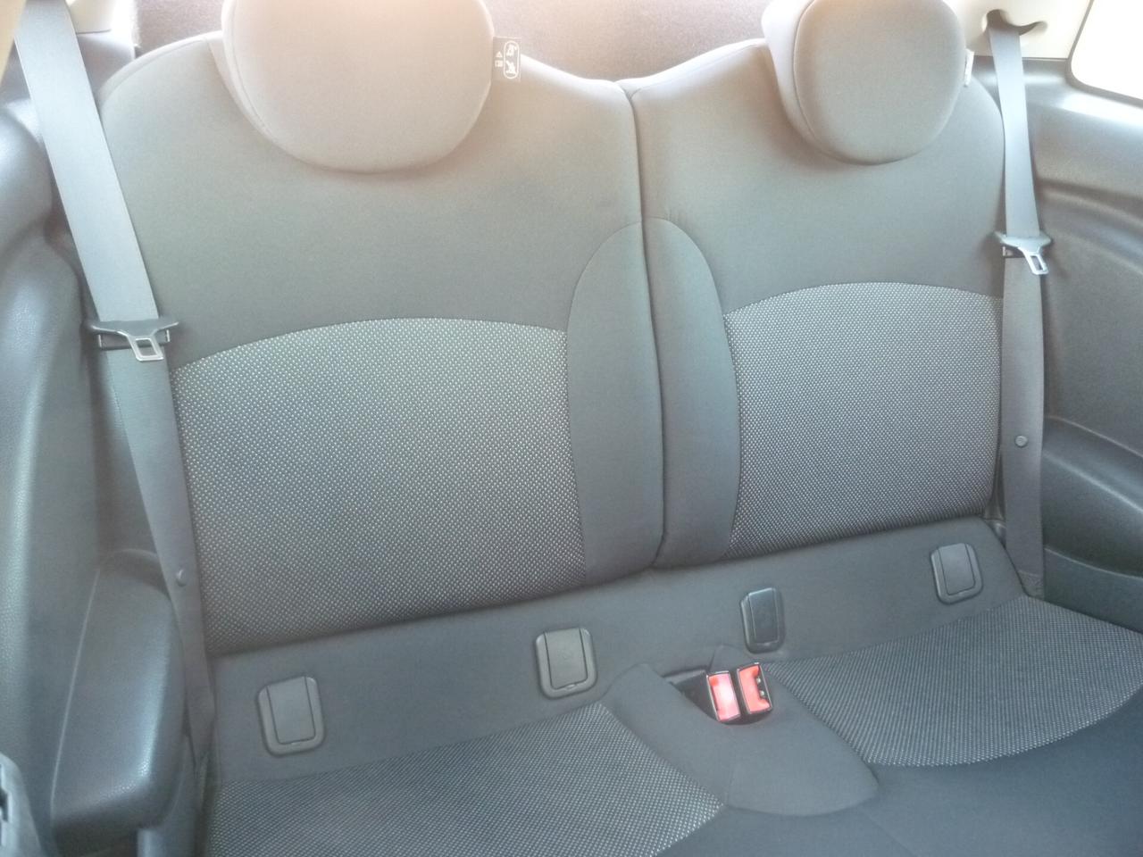 Mini 1.6 16V One (55kW)