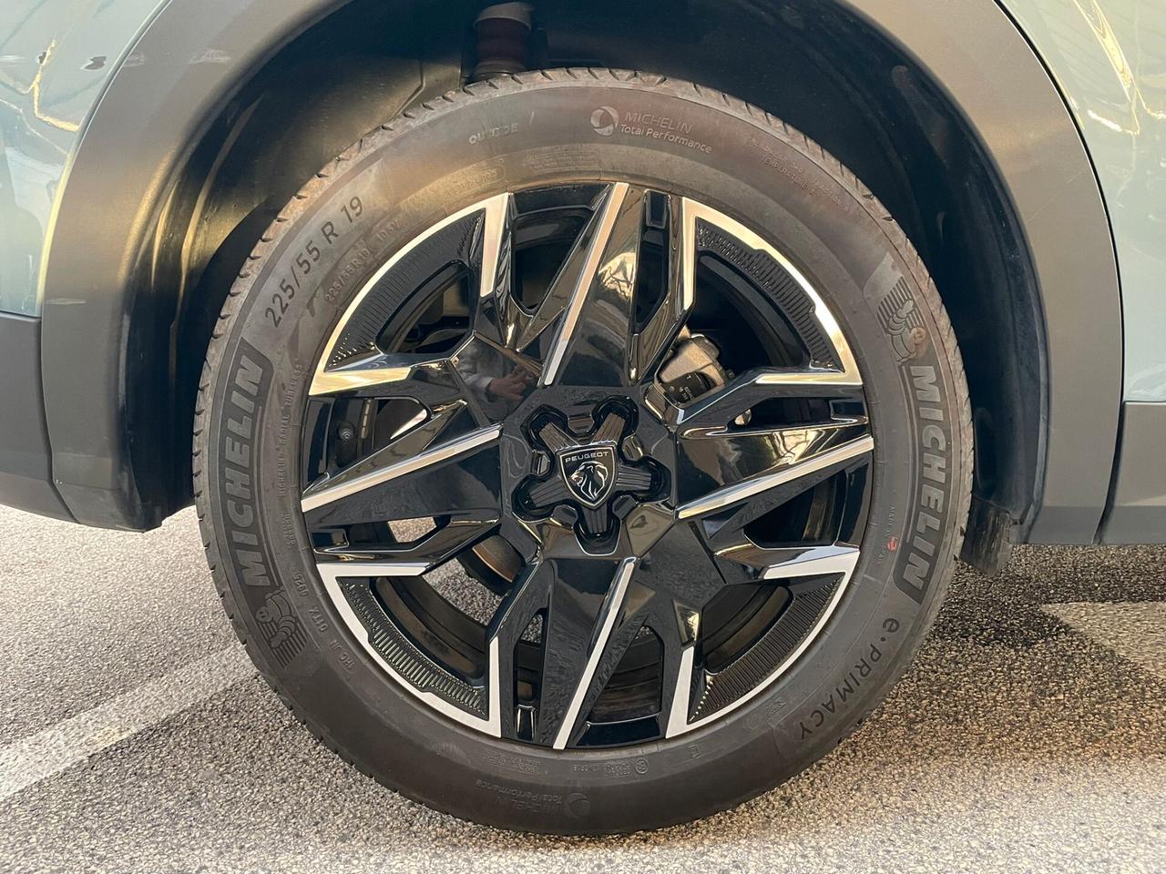 Peugeot 3008 Hybrid 145 e-DCS6 GT