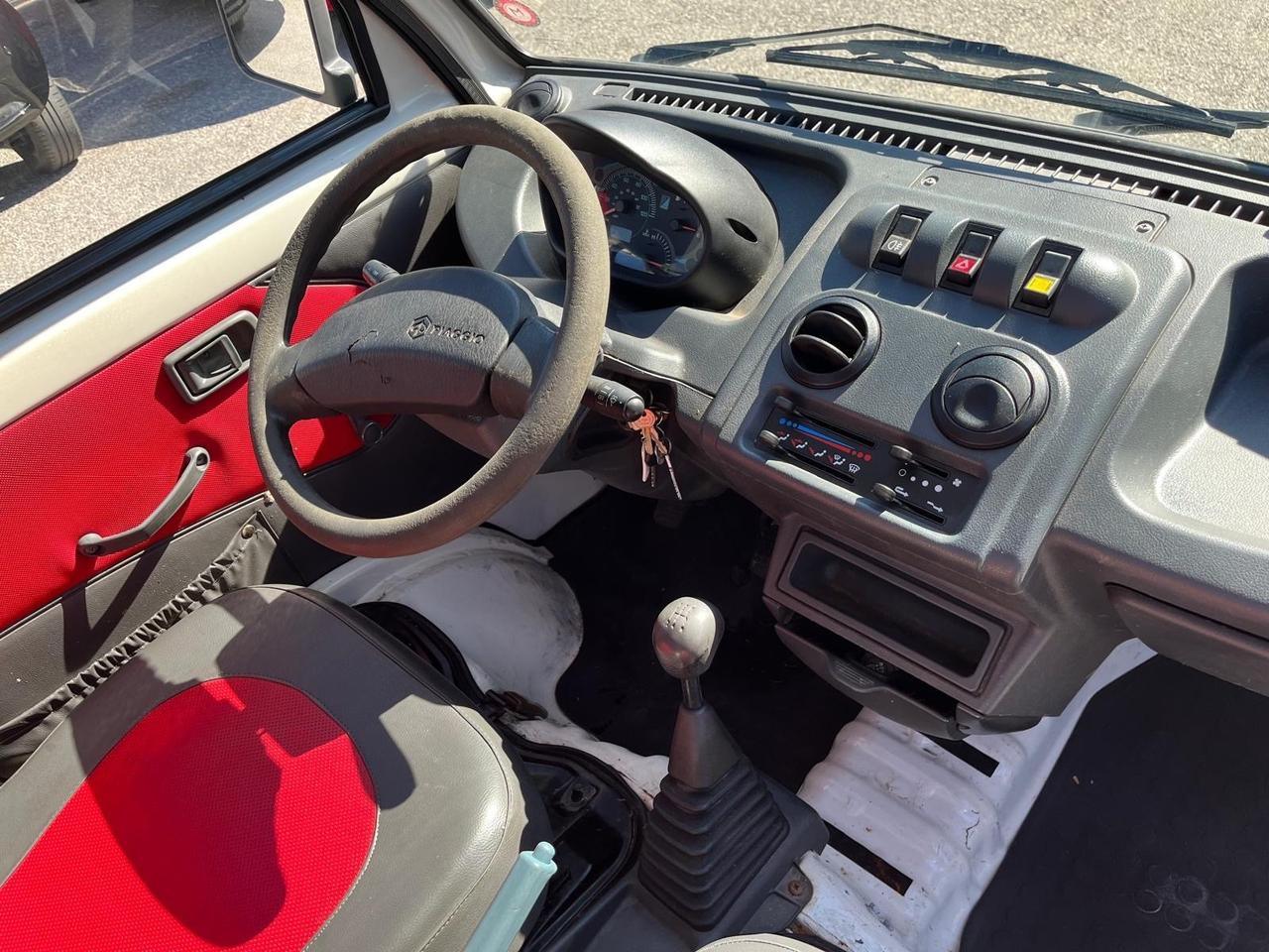 Piaggio quargo cassonato- 700cc-Diesel - km 46000