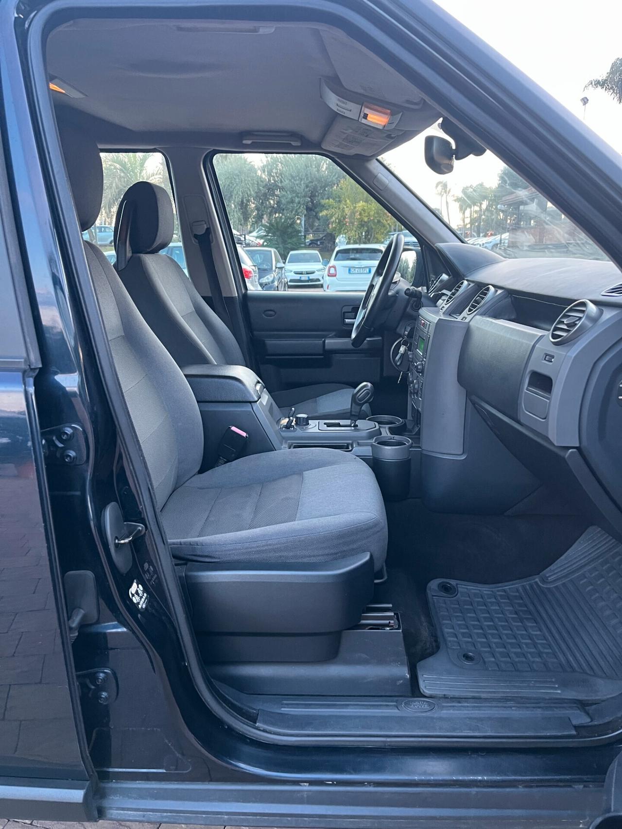 Land Rover Discovery 3 2.7 TDV6 HSE