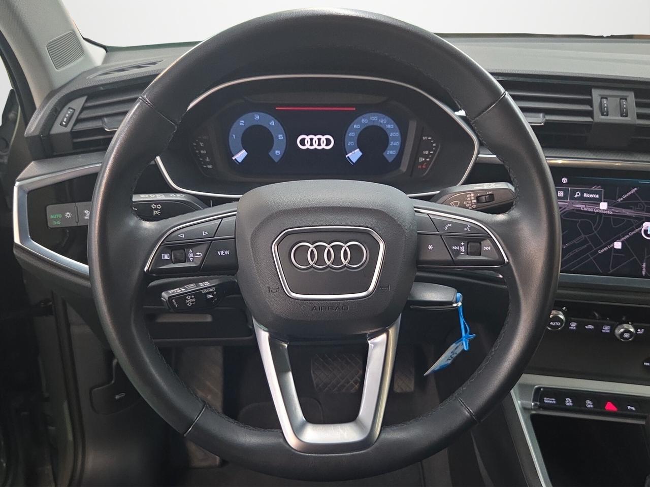 Audi Q3 SPORTBACK 35 TDI S tronic Business Plus