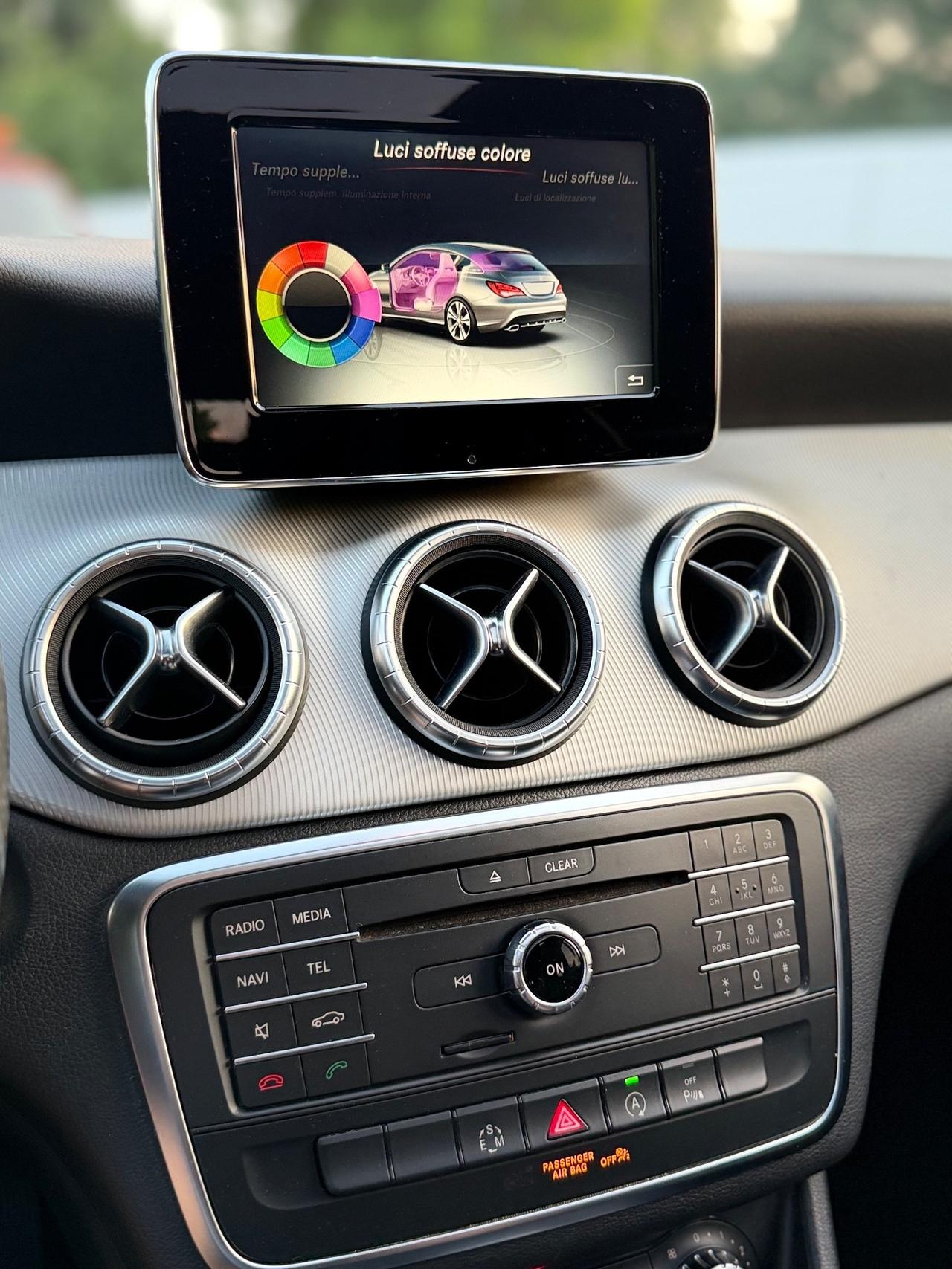 Mercedes-benz CLA 200 CDI Premium AMG 2015