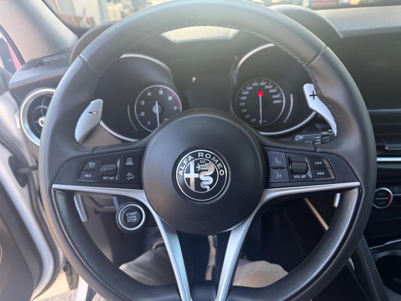 Alfa Romeo Stelvio 2.0 Turbo 200 CV AT8 Q4 Super