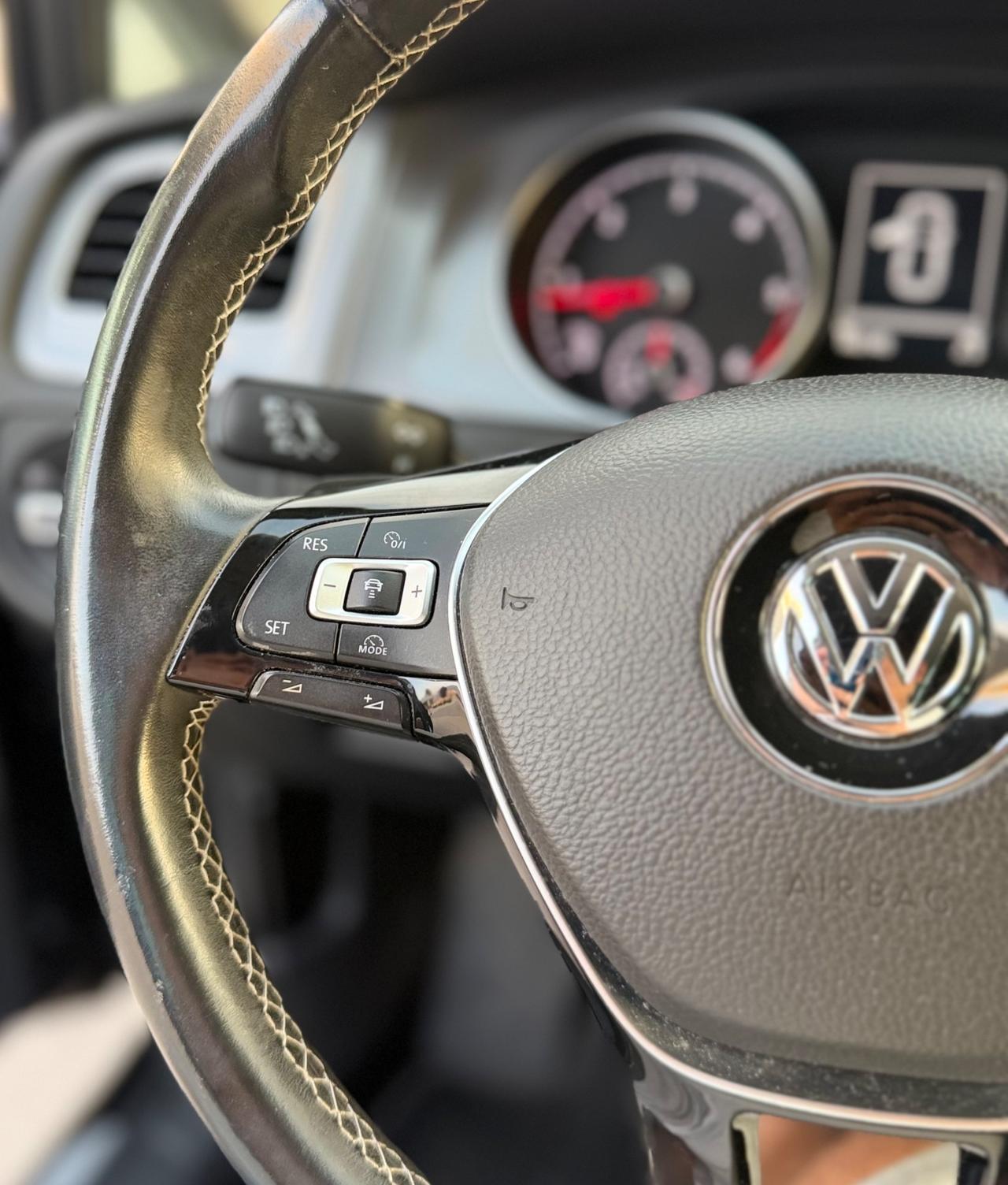 Volkswagen Golf 1.6 TDI 110 CV DSG 5p. Business BlueMotion Technology