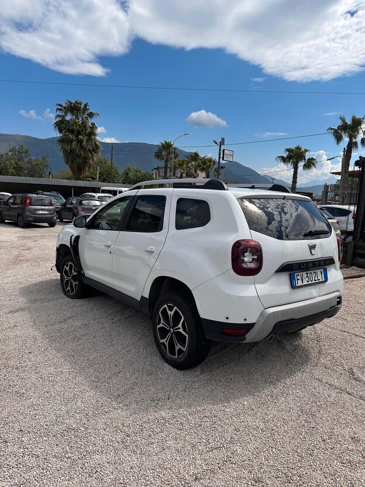 Dacia Duster 1.6 SCe GPL 4x2 Essential SINISTRATA