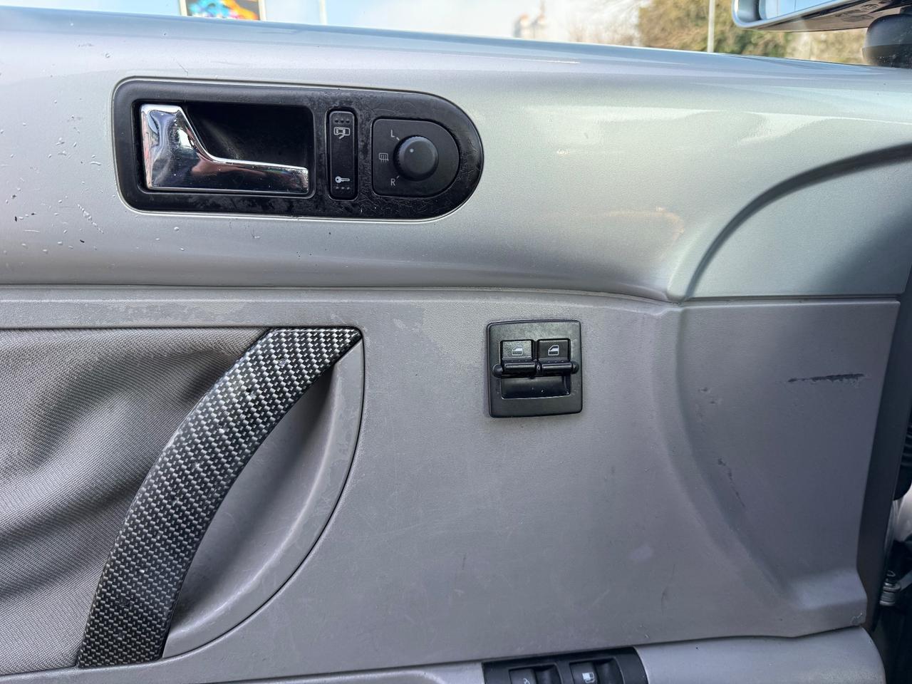 Volkswagen New Beetle 2.0