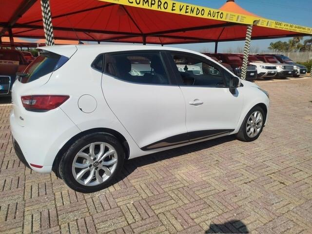 Renault Clio dCi 8V 75 CV Start&Stop 5 porte Energy Intens