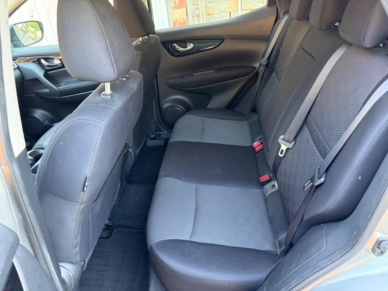 Nissan Qashqai 1.5 dCi N-Connecta