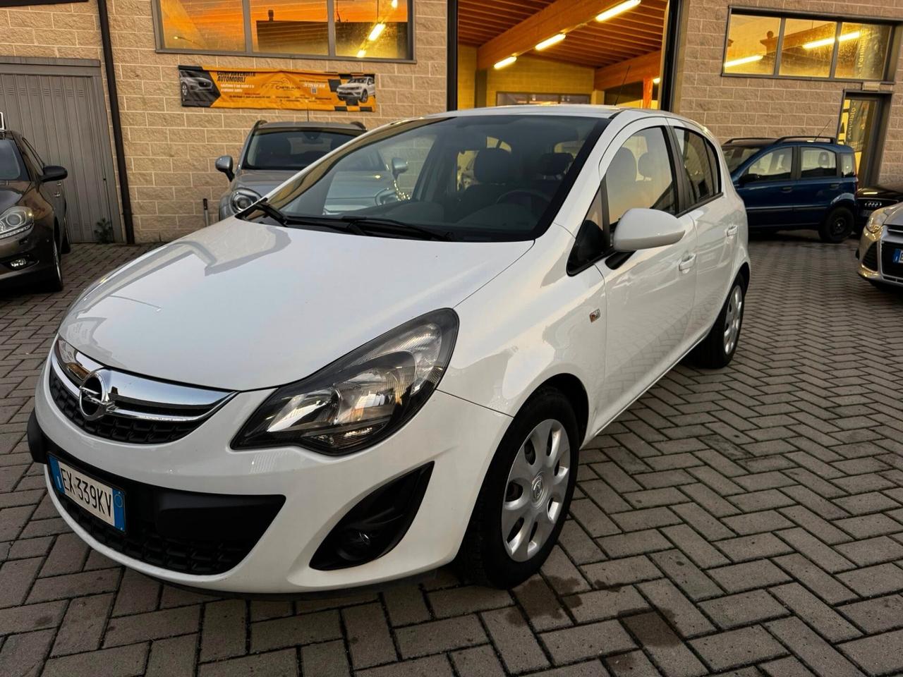Opel Corsa 1.2 85CV 5 porte GPL-TECH Edition