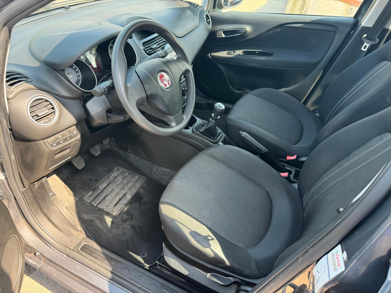 Fiat Punto 1.2 8V 5 porte Street 30,000km