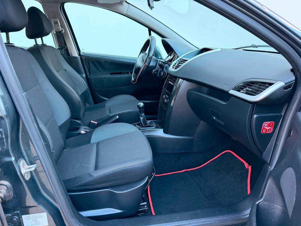 Peugeot 207 1.4 75CV X Line ECO GPL