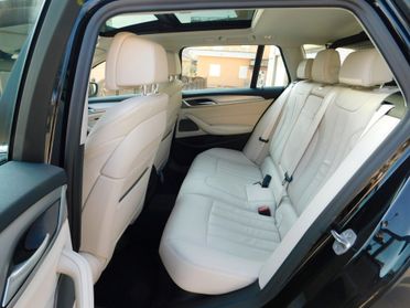 BMW 530 d xDrive INDIVIDUAL Pelle-Tetto-Cerchi20"