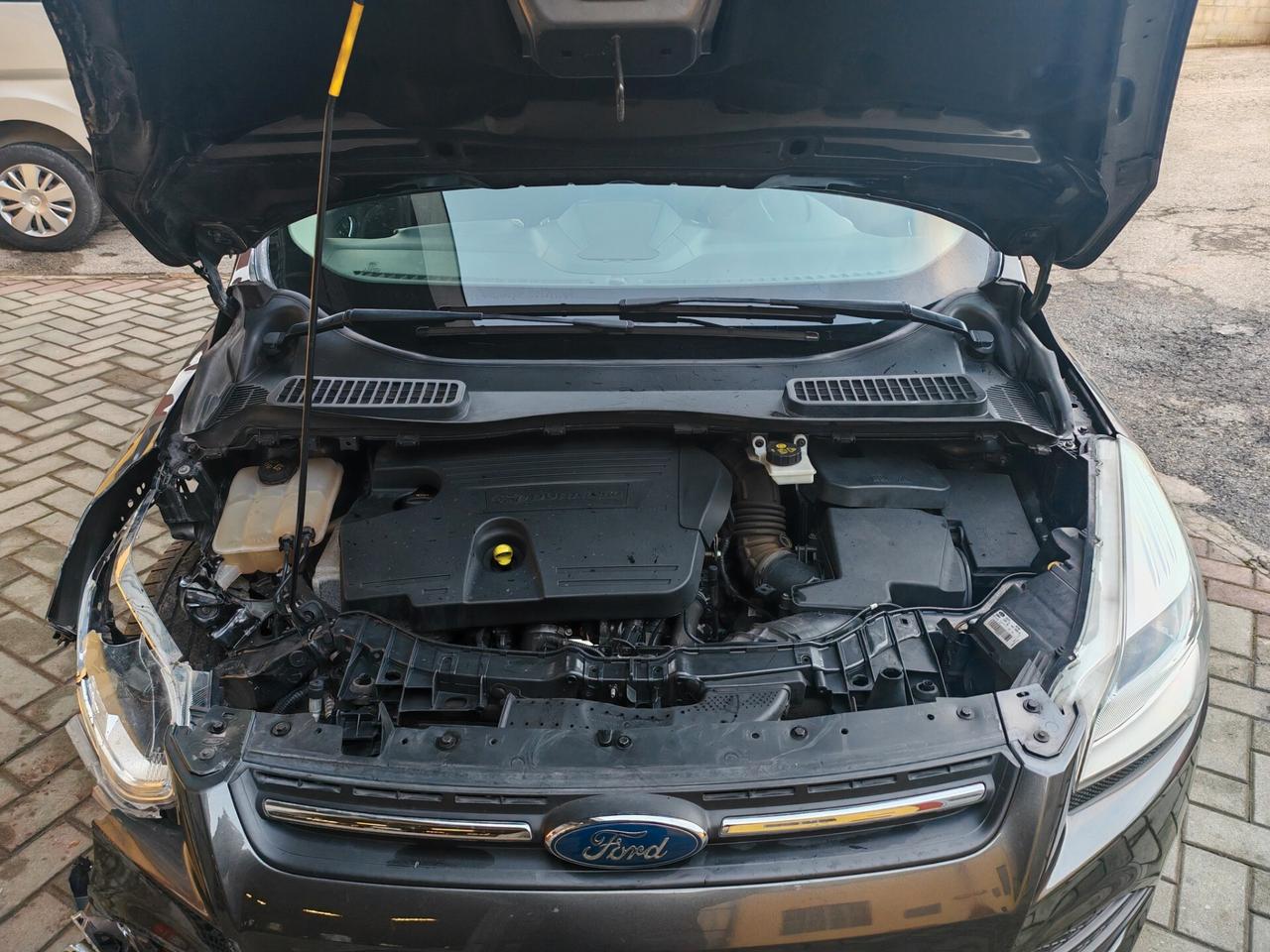 Ford Kuga 2.0 TDCI 120 Incidentata/Sinistrata