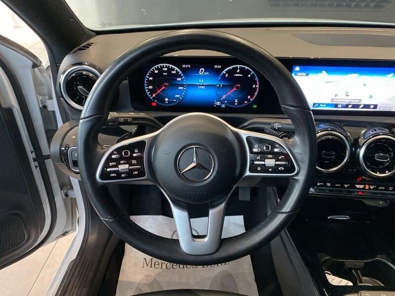 Mercedes-Benz Classe A - W177 2018 A 180 d Sport auto