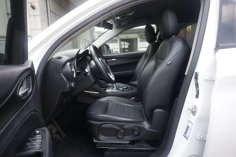 Alfa Romeo Stelvio Alfa Romeo Stelvio 2.2 Turbodiesel 210 CV AT8 Q4 Super Unicoproprietario