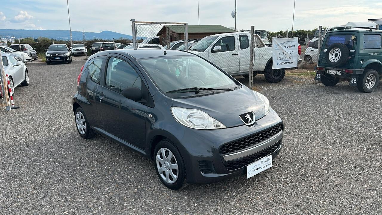 Peugeot 107 1.0 68CV 5p. Sweet Years