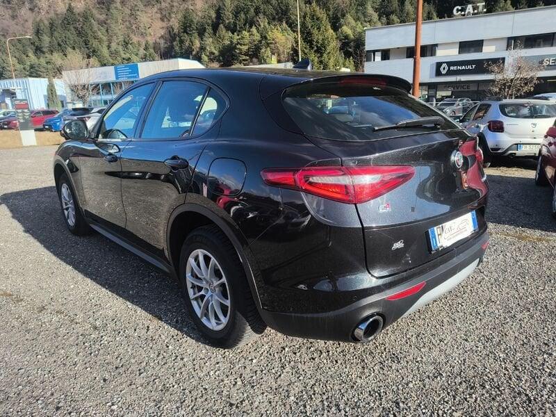 Alfa Romeo Stelvio 2.2 Td 180CV AT8 Q4 Business (no PRIVATI)