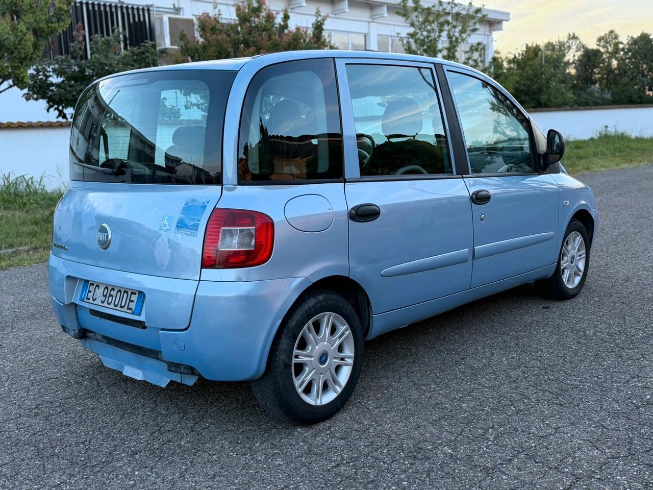 FIAT MULTIPLA 1.9 CON RAMPA PER DISABILI