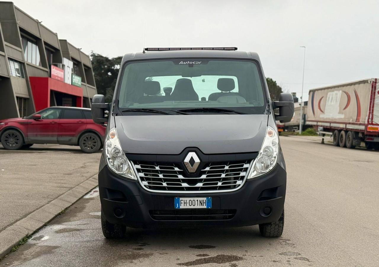 Carroattrezzi Renault Master 2.3 136cv 2017
